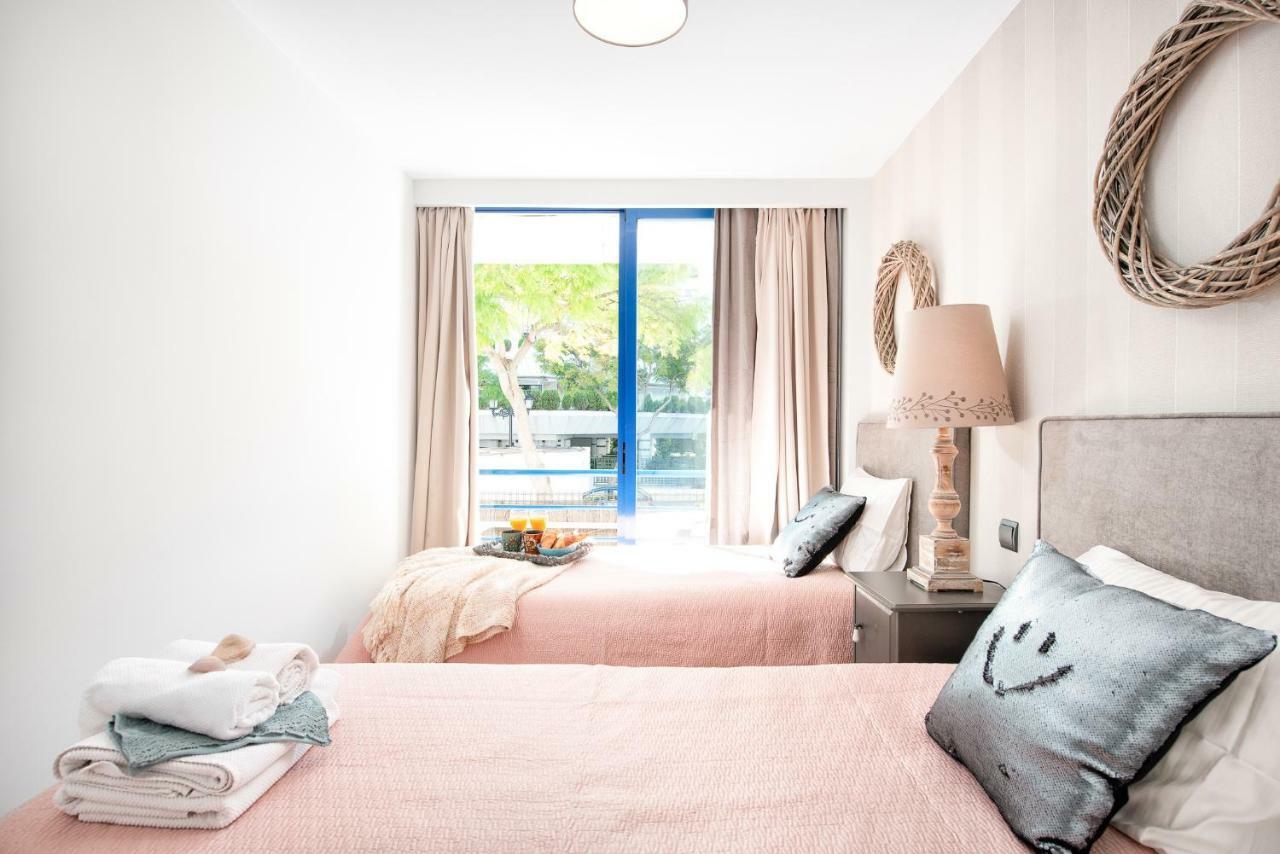 Marbella Center Beachfront With Private Patio Exteriér fotografie